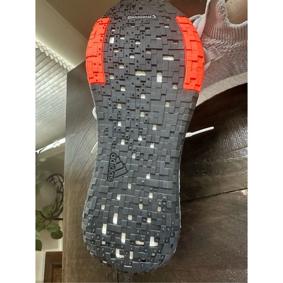 adidas Men's Pulseboost Hd Running Shoe size 11 1/2 - Picture 7 of 7